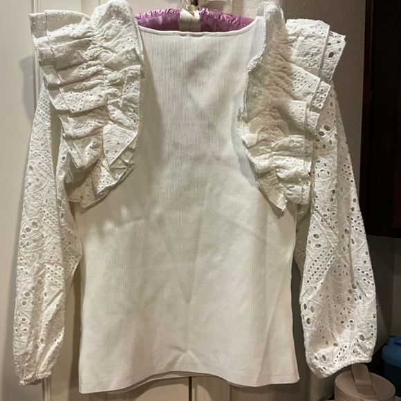 New With Tags DOLAN Ruffle Sleeve Eyelet Ribbed Top - Picture 8 of 11
